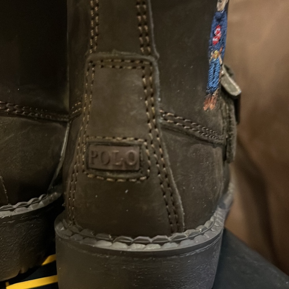 Polo by Ralph Lauren Dark Brown Kids Boots with Bear Patch - Picture 8 of 10